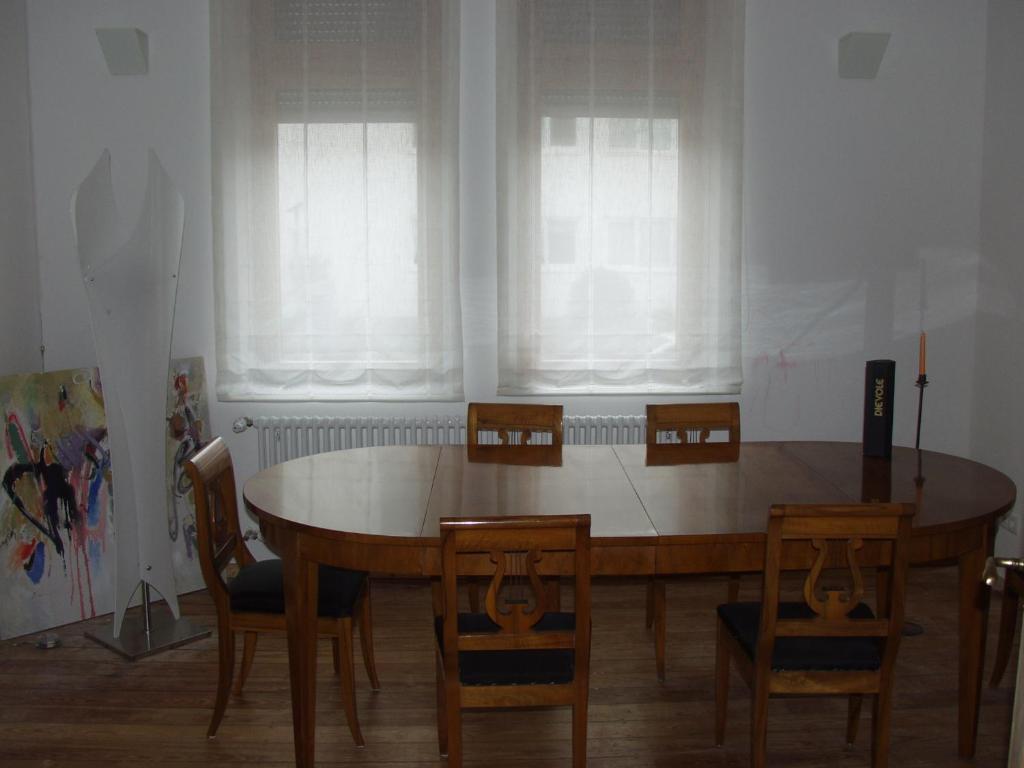 Exklusive Gaestezimmer Landau Landau in der Pfalz Esterno foto
